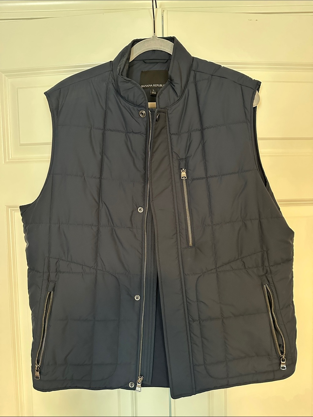 Banana Republic Men's Dark Navy Quilted Vest